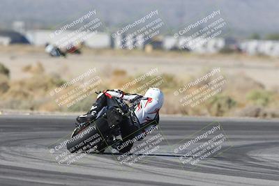 media/Oct-30-2025-Racers Edge (Thu) [[dabbdaf680]]/2-A Group/Session 2 (Turn 5)/